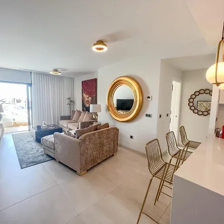 Apartment Sunset Waves 3 *