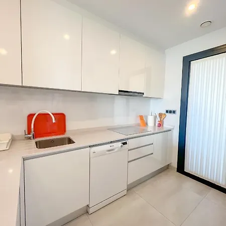 Sunset Waves 3 Benidorm