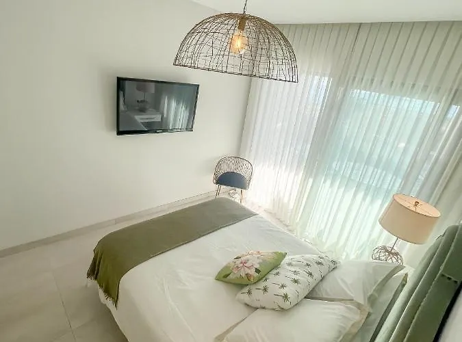 Apartman Sunset Waves 3 *