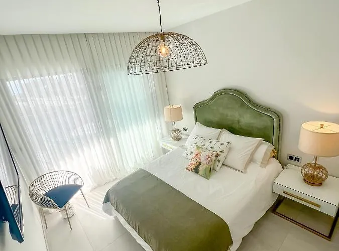 Sunset Waves 3 * 베니돔