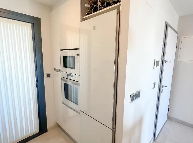 Sunset Waves 3 * 베니돔